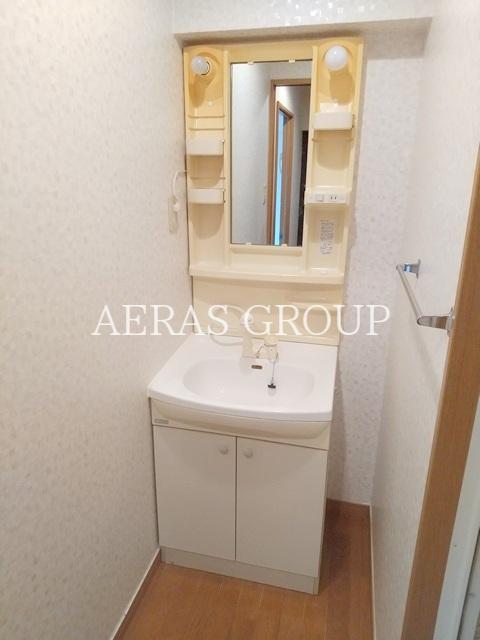 洗面設備　同仕様