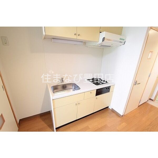 キッチン　同型別部屋写真