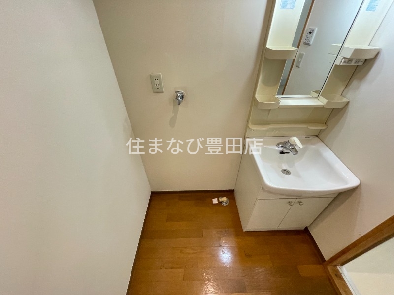 洗面設備　同型別部屋写真