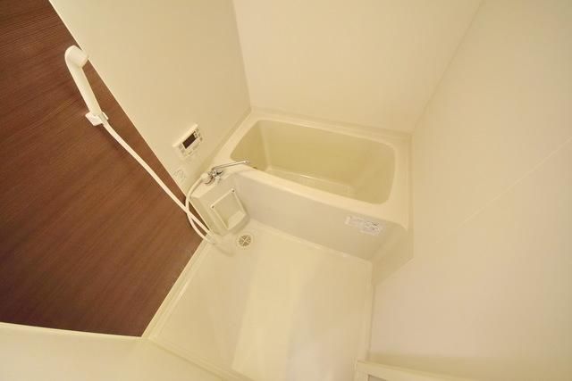 バス・シャワールーム　追焚機能付き♪