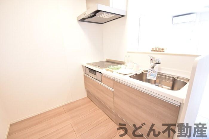 キッチン　うどん県のお部屋探しはうどん不動産へ うどんちゃんとLINE
