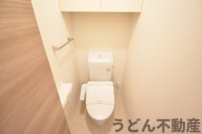 トイレ　うどん県のお部屋探しはうどん不動産へ うどんちゃんとLINE