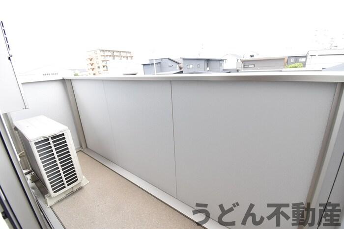 バルコニー　うどん県のお部屋探しはうどん不動産へ うどんちゃんとLINE