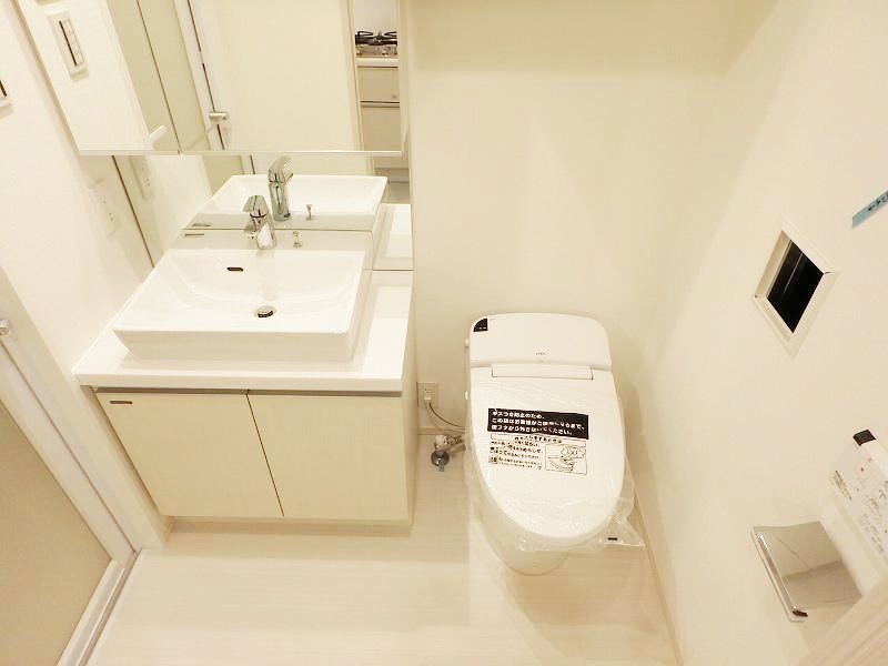 トイレ　★温水洗浄便座★