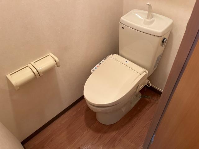 トイレ　シャワー付トイレ