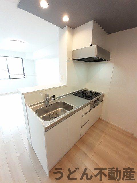 キッチン　うどん県のお部屋探しはうどん不動産へ うどんちゃんとLINE