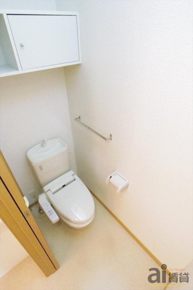 トイレ　※同仕様写真です