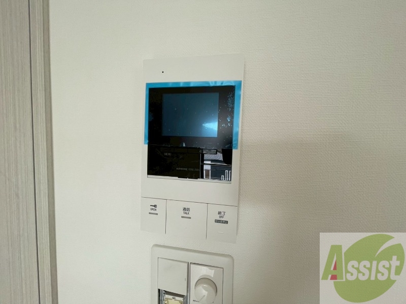 セキュリティ　ＴＶモニター付インターホンです。来客者の顔が見えるので安心！