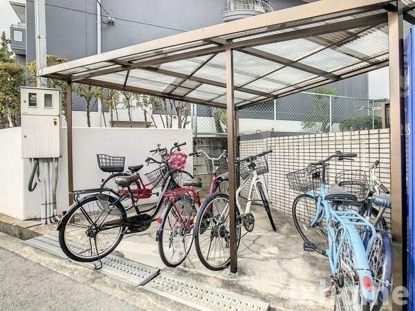 駐車場　駐車場があります