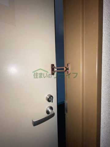 玄関　アレックス日乃本