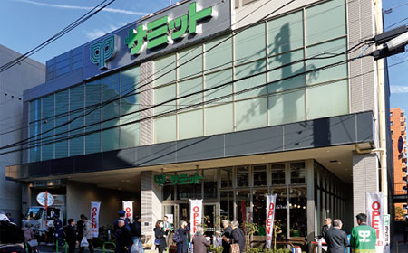 スーパー　サミットストア三田店（スーパー）まで72m