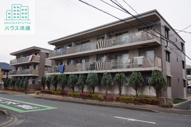 建物外観　Ａ棟
