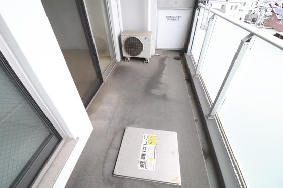 バルコニー　※別部屋の写真です