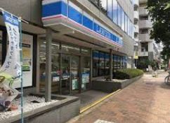 コンビニ　ローソン都立墨東病院店（コンビニ）まで389m