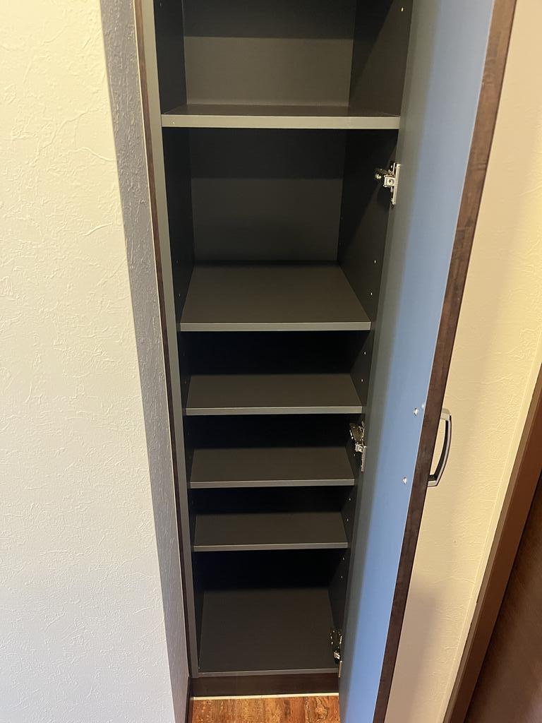 玄関　同物件・別部屋のものを使用