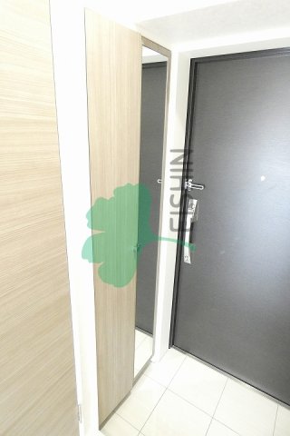 玄関　下駄箱もしっかりついてます！