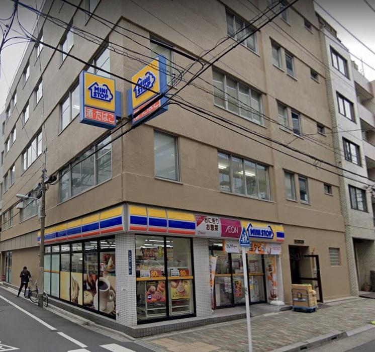 コンビニ　コンビニ（コンビニ）まで20m