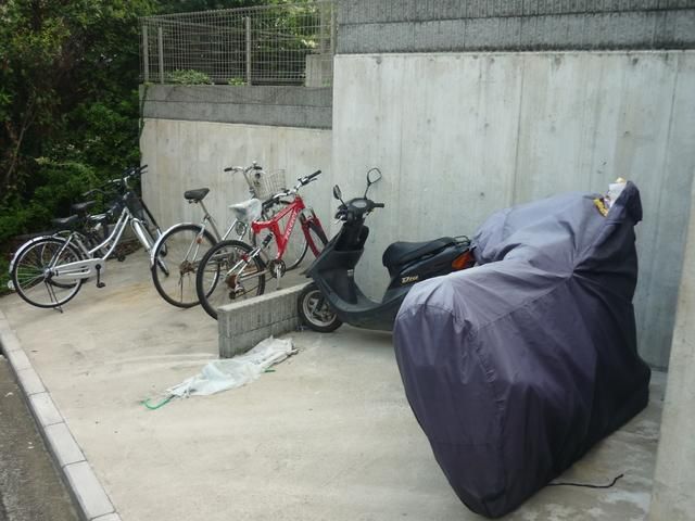 駐車場　★★駐輪場★★