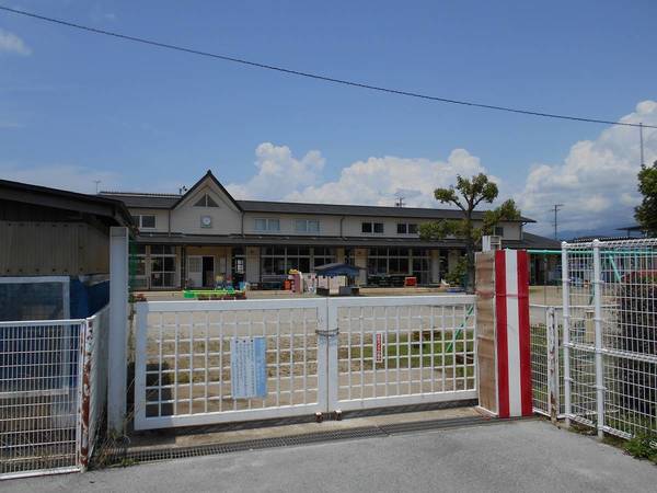幼稚園・保育園　南郷里幼稚園（幼稚園・保育園）まで1700m