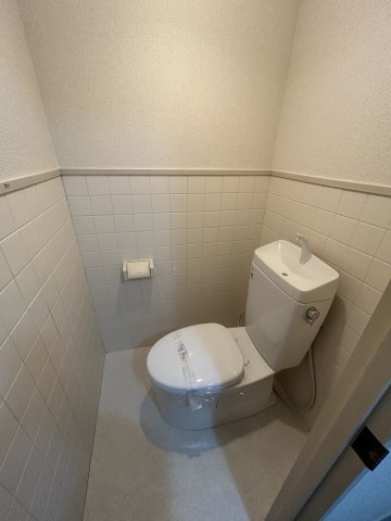 トイレ　シンプルで使いやすいトイレです