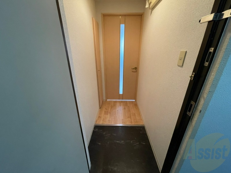 玄関　玄関です。白を基調としていて清潔感があります！