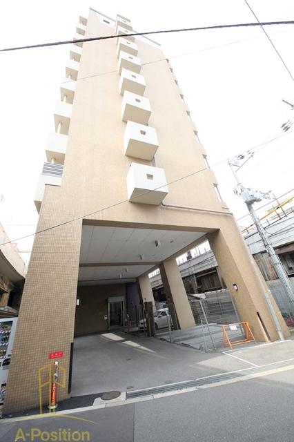 建物外観　セレニテ中津