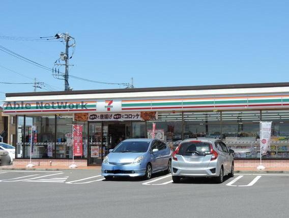 コンビニ　セブンイレブン茨城総和関戸店（コンビニ）まで312m