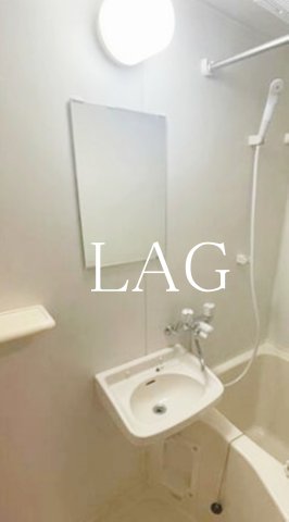 洗面設備　洗面台です。