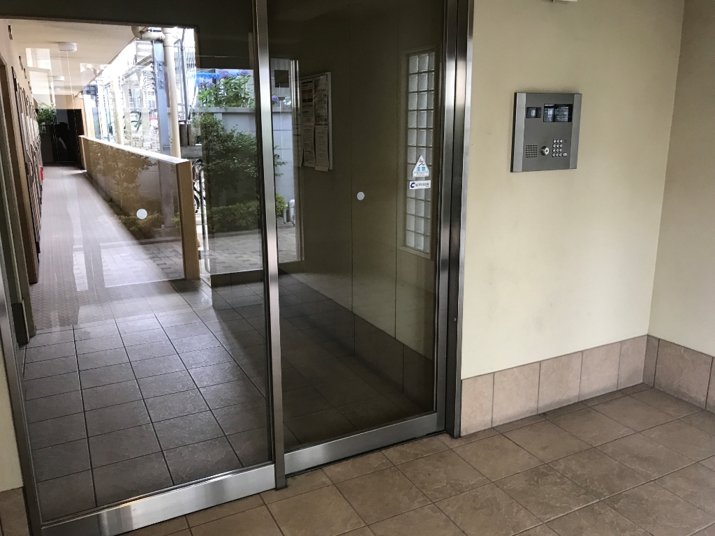 エントランス