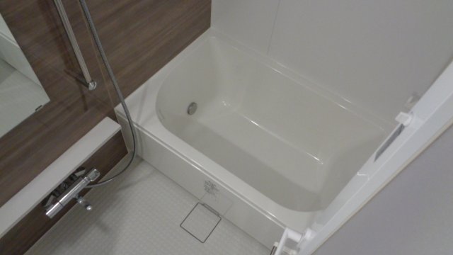 バス・シャワールーム　日々の暮らしに欠かせないお風呂です