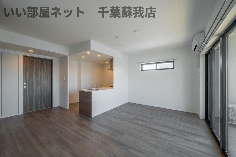 居室・リビング　居間です