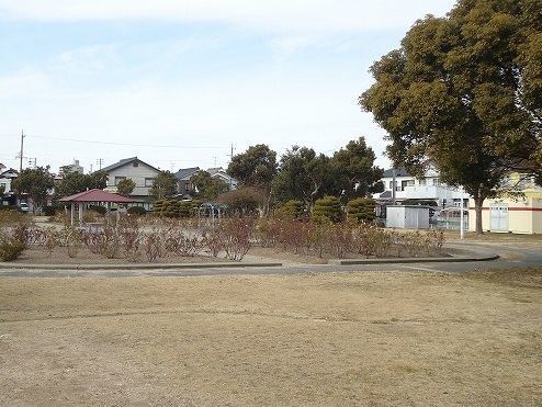 公園　戸ヶ崎公園（公園）まで700m