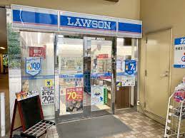 コンビニ　ローソン 京王プレッソイン新宿店（コンビニ）まで428m