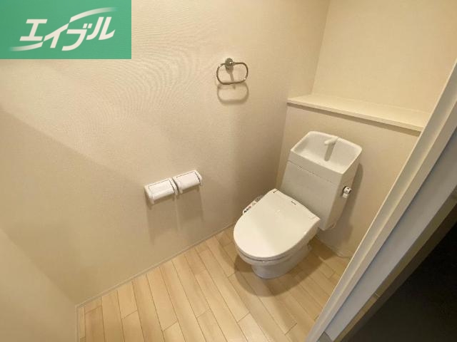 トイレ　シャワー付トイレ