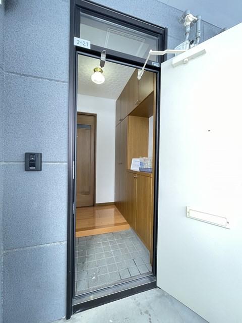 玄関　玄関