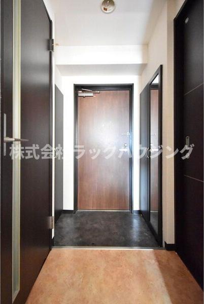 玄関　お部屋探しはラックハウジング♪
