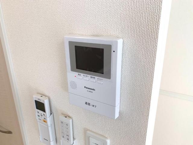 セキュリティ　カメラ付インターホン（イメージ）