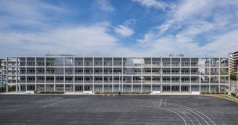 小学校　横浜市立子安小学校（小学校）まで476m