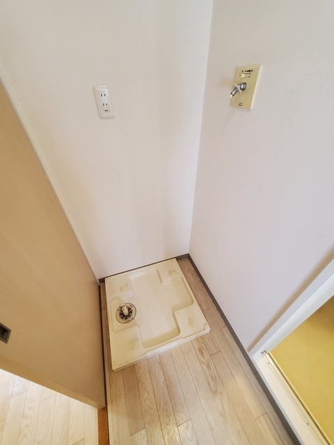 その他　洗濯機置場