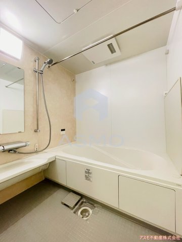 バス・シャワールーム　同マンション別部屋参考写真