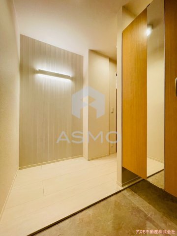 玄関　同マンション別部屋参考写真