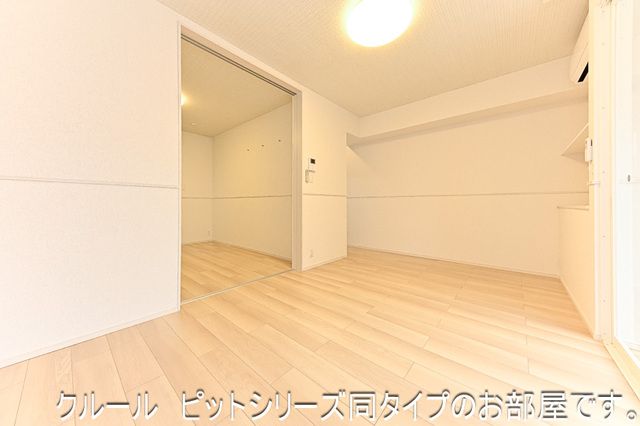 居室・リビング　使いやすい居間です