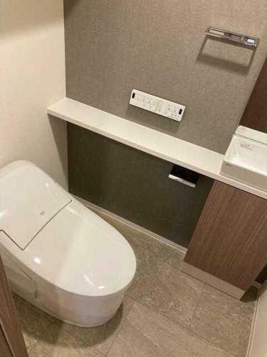 トイレ　参考写真