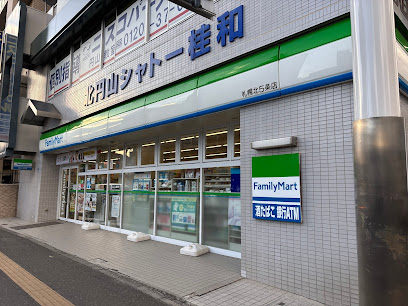 コンビニ　ファミリーマート札幌北5条店（コンビニ）まで331m