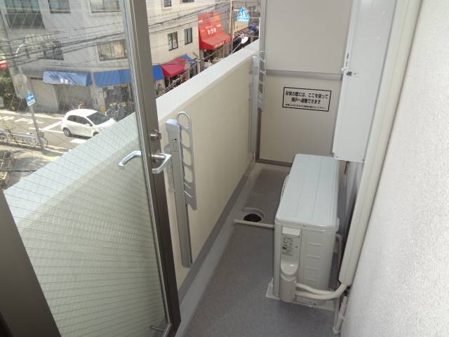 バルコニー　バルコニー