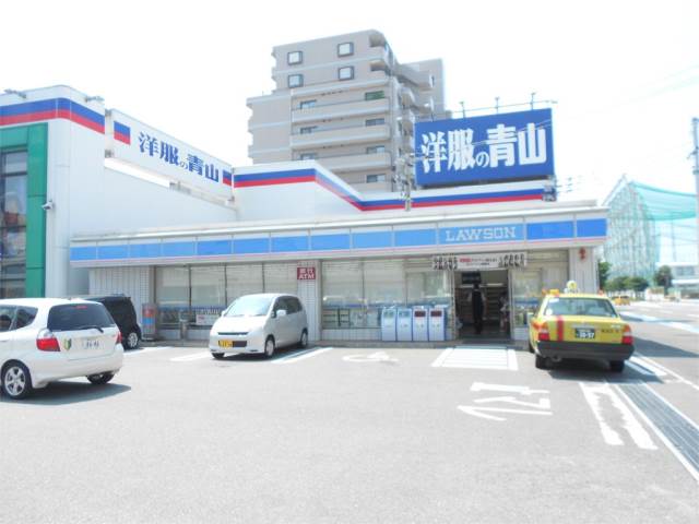 コンビニ　ローソン（コンビニ）まで479m
