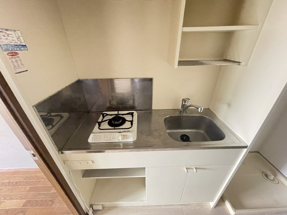 キッチン　※別部屋の写真です
