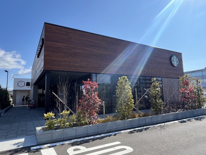 飲食店　スターバックスコーヒー 名取増田店（飲食店）まで1500m