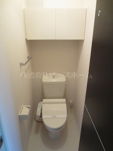 トイレ　※別号室参考写真