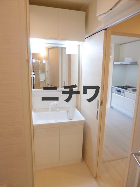 洗面設備　★３面鏡タイプの独立洗面台★